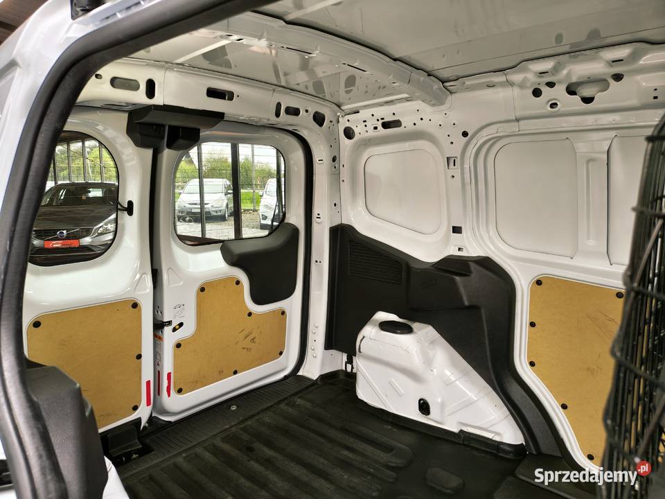 Ford Transit Courier 2016r ZADBANY nieuszkodzony Zarszyn sprzedam