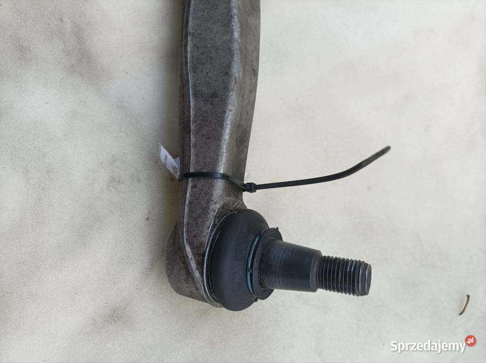 8W0407695B Audi A4 B9 A5 8W Wahacz lewy przód osobowe Skoczów sprzedam