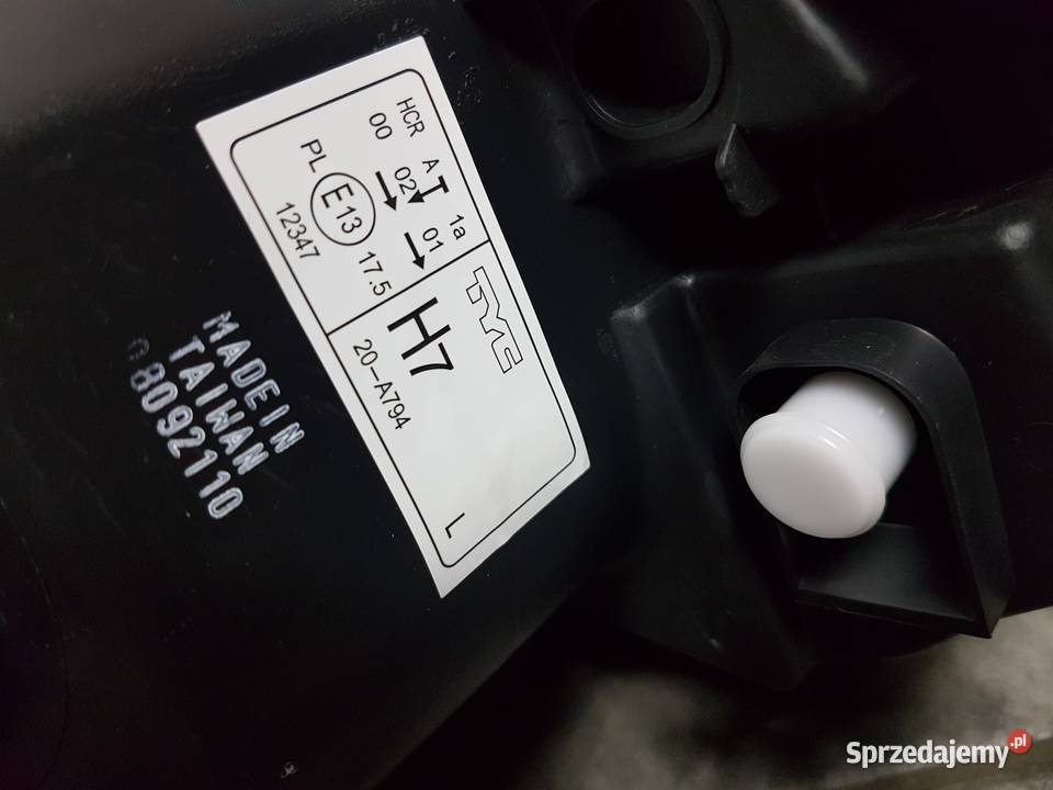 RENAULT CLIO III REFLEKTOR LEWY LAMPA PRZEDNIA wielkopolskie Turek sprzedam