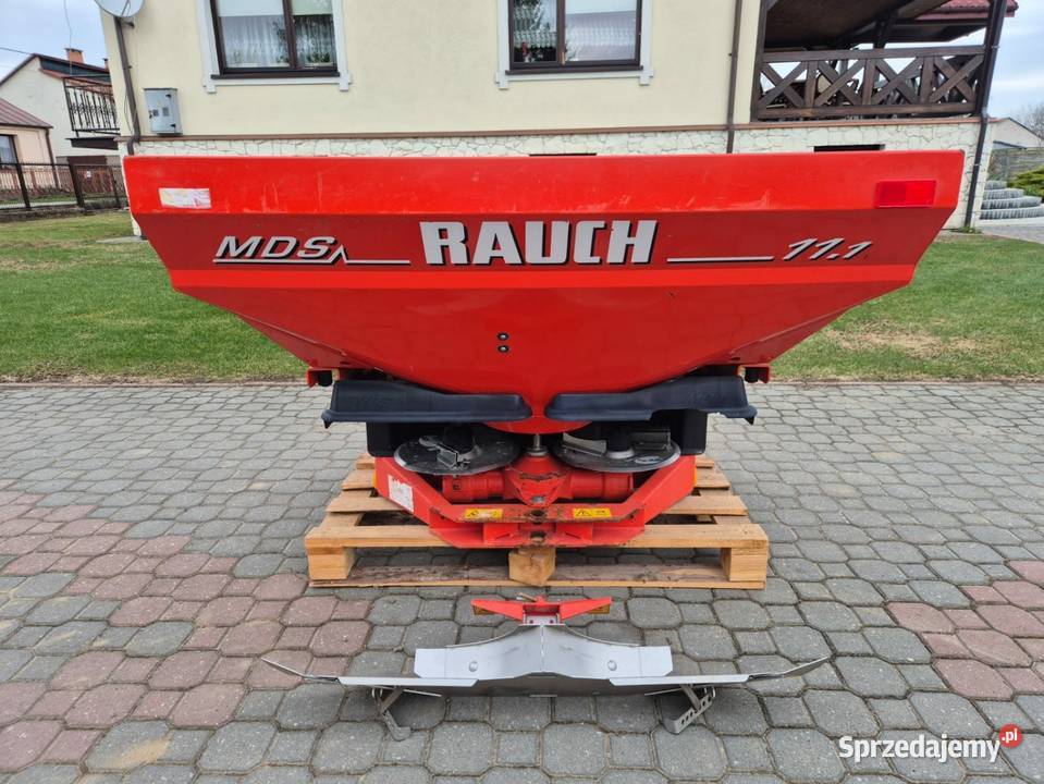 Rozsiewacz Kuhn Rauch Mds 111 z przystawką Oleksów