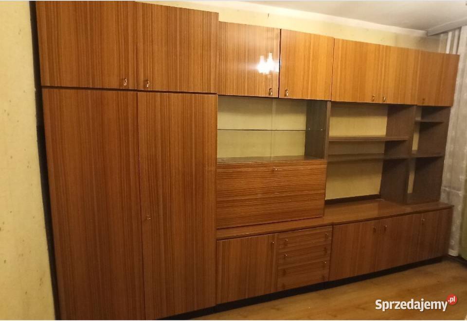 Meblościanka z lat 80dziesiatych w stanie