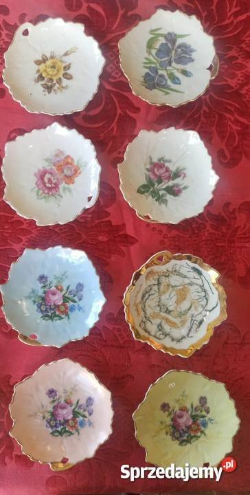 Talerzyk z dziurką Listek irysy kwiatki ptaszki Porcelana i szkło Gdańsk