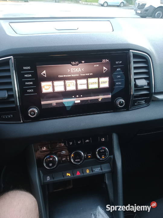 Skoda Karoq Samochody osobowe