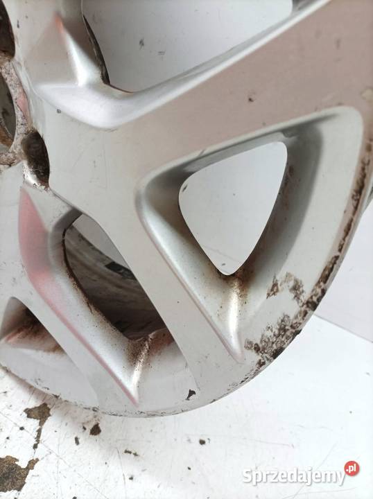 FELGA ALUMINIOWA R16 4X100 ET60 OC66MM 16X6J sprzedam