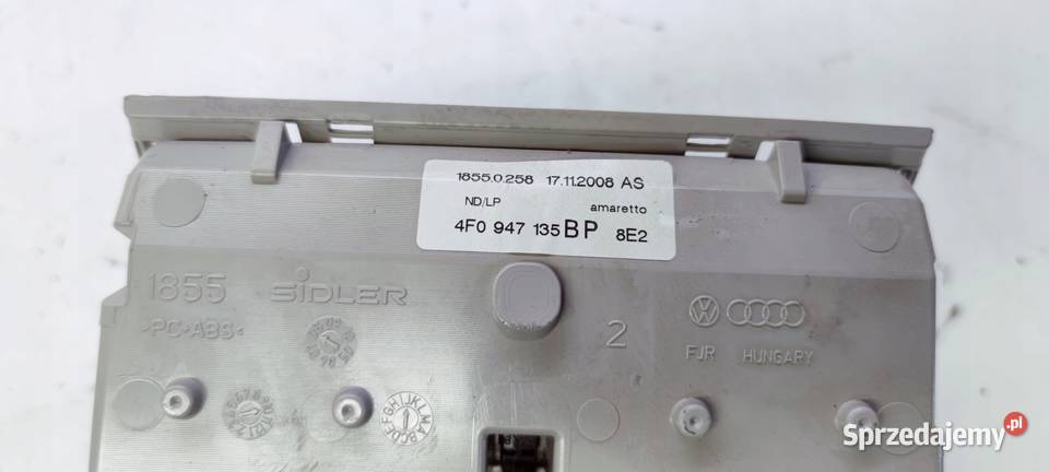LAMPKA KABINY AUDI A6 C6 4F0947135BP AMARETTO Przystajń sprzedam