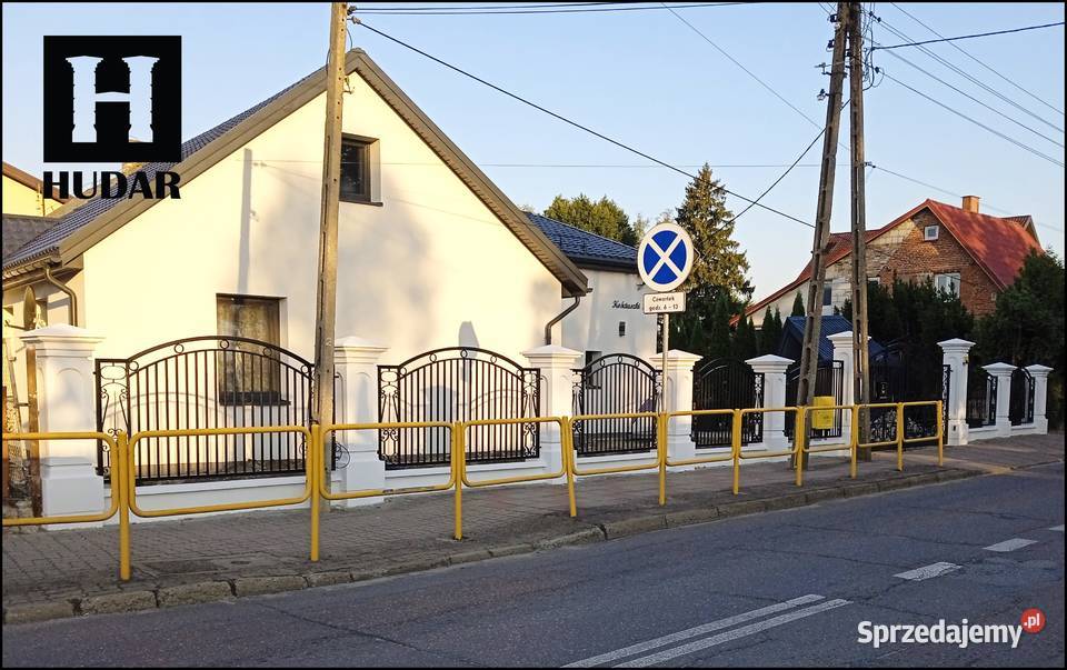 Słupy betonowe dworkowe słupki pałacowe Płońsk