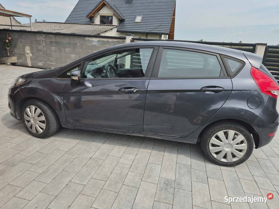 Ford fiesta z gazem fabrycznym gniazdo AUX Tarnów