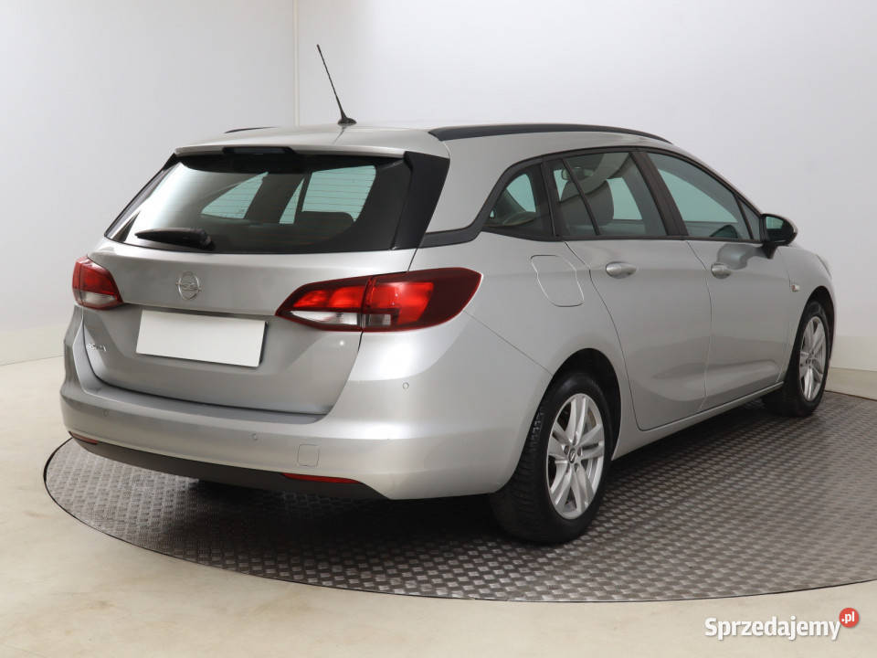 Opel Astra 12 Turbo relingi dachowe dolnośląskie Bielany Wrocławskie sprzedam