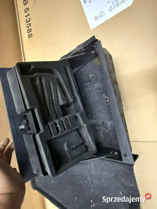 Elementy wnętrza boczki tapicerki półka Lexus Częstochowa