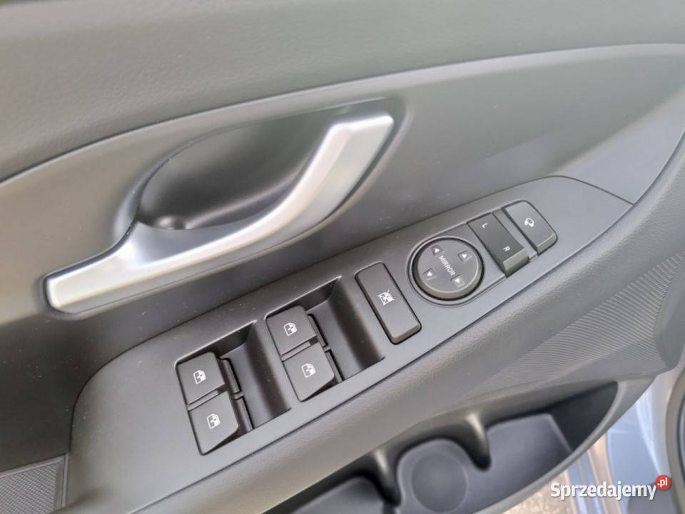 Hyundai i30 15 140 automat bogata wersja ABS Ostrołęka