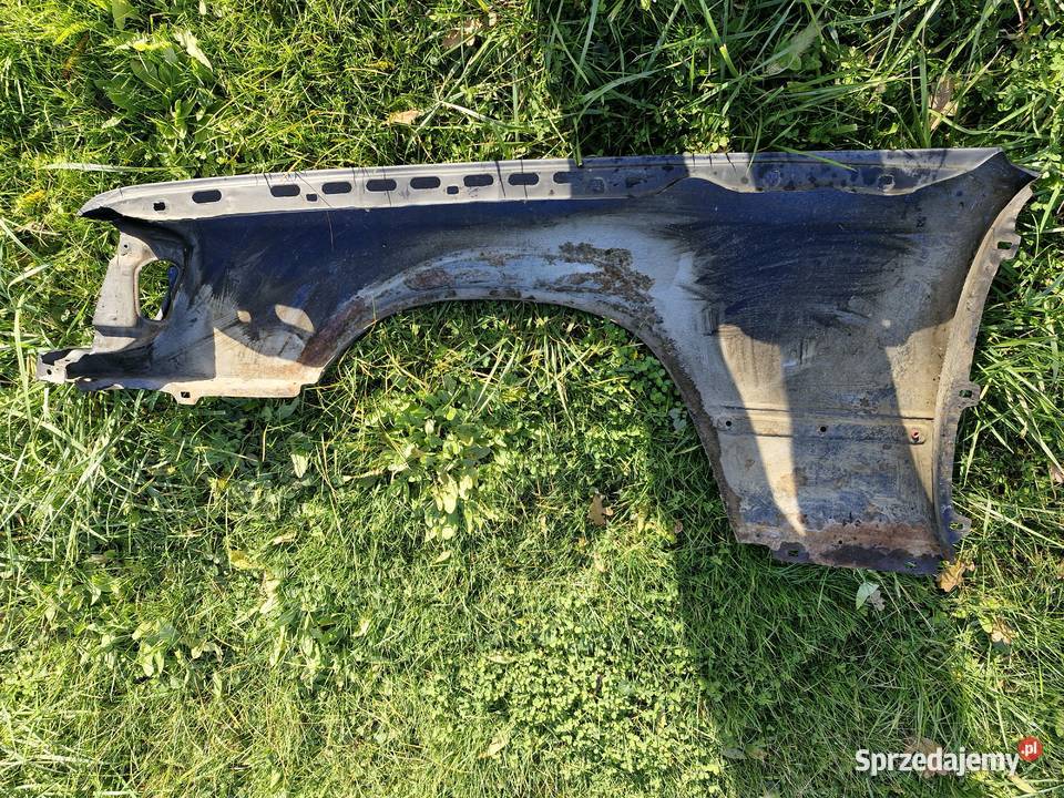 błotnik przedni mercedes w124 prawy lewy