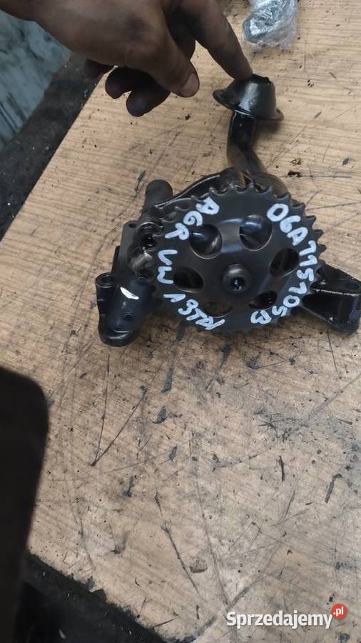 VW SEAT SKODA AUDI 19TDI pompa oleju smok Kielce sprzedam