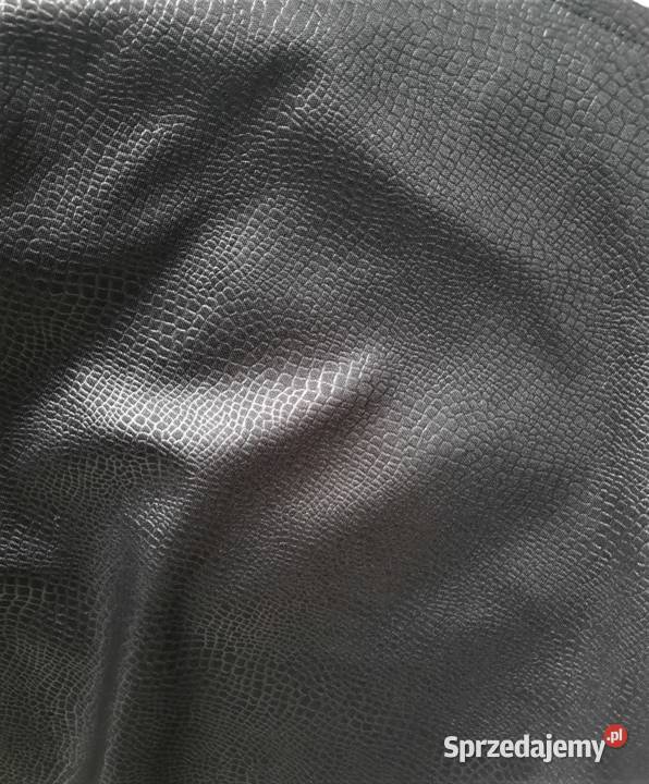 Czarna spódnica zwierzęcy wzór 46