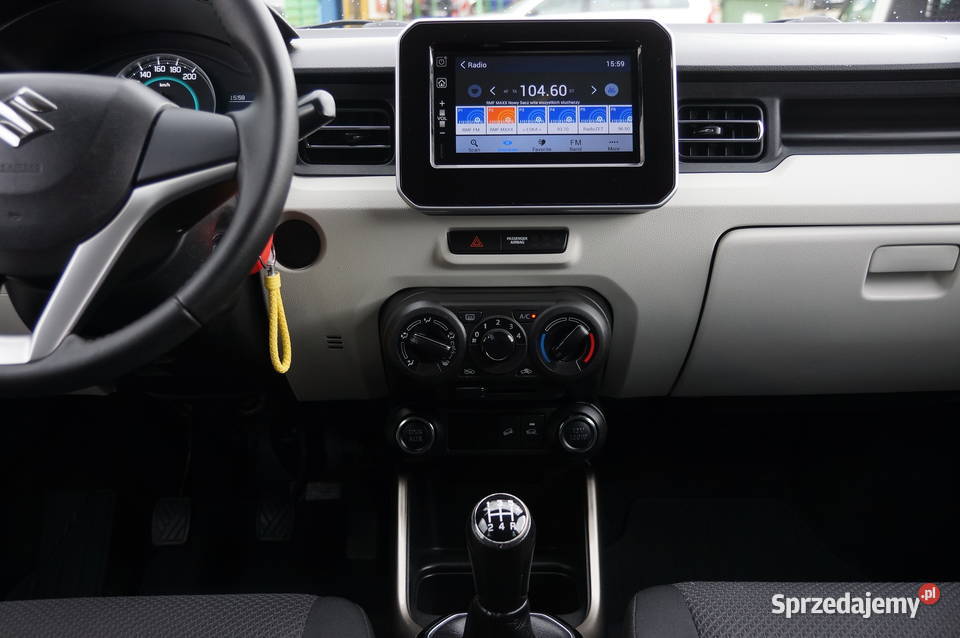 Suzuki Ignis 12 Benzyna 90 4x4 Klima Duży wielofunkcyjna kierownica sprzedam