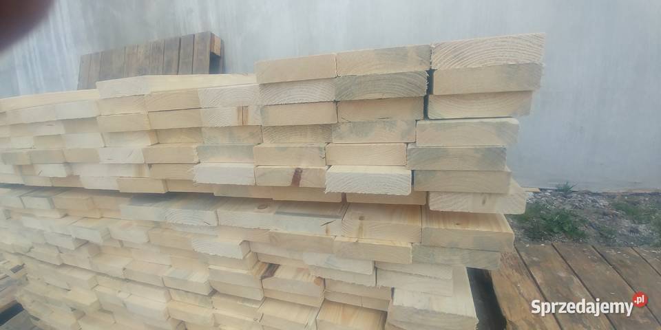 Czterostronnie strugane deski świerkowe 2 x 123