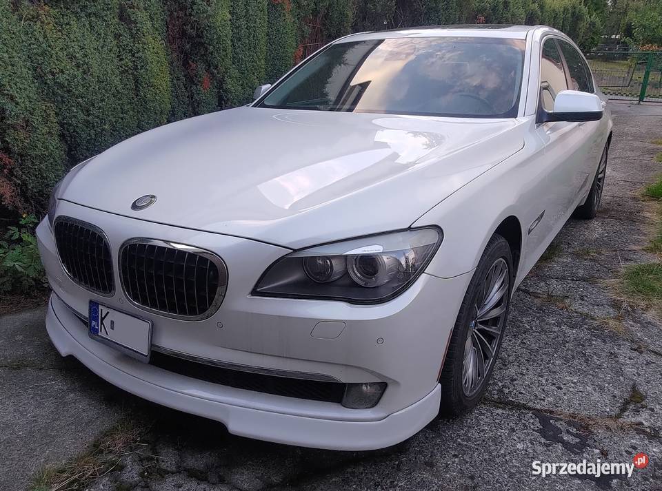 BMW 750Li Long V8 F02 pełna brązowe wnętrze Rok produkcji 2011 Kraków