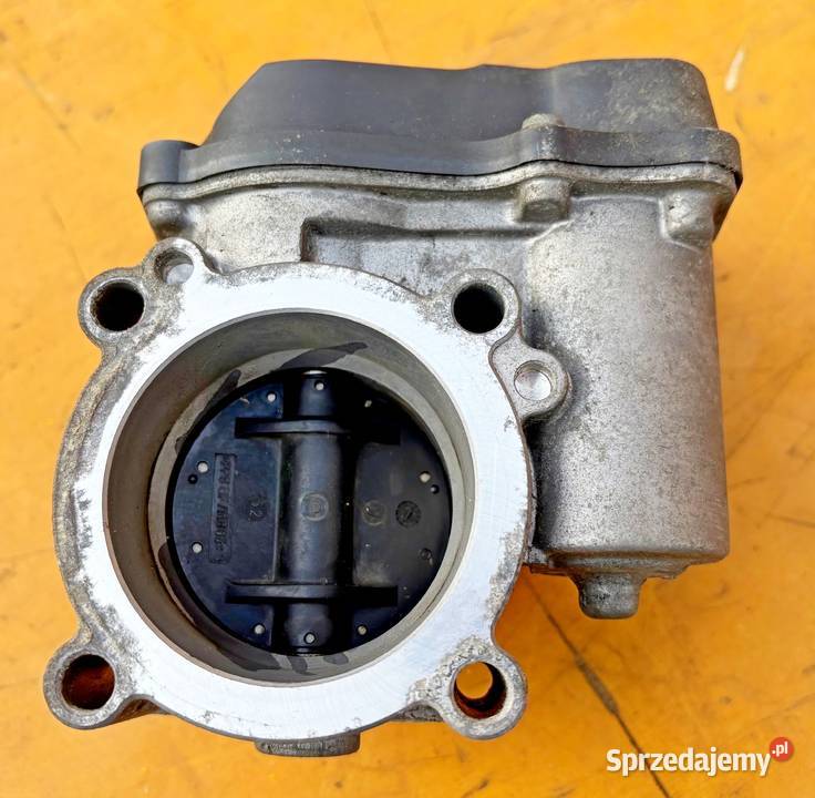 PRZEPUSTNICA VW GOLF VI 03C133062 A2C5303093614 Radom sprzedam