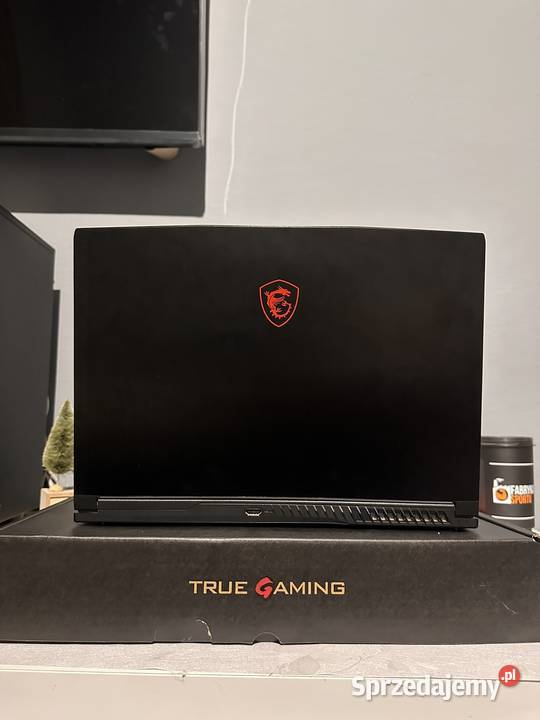Laptop MSI Intel i5 12x45GHz GTX 144Hz 16GB RAM MSI