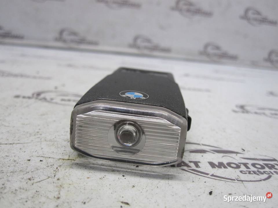 BMW E91 06r latarka 6962052 osobowe sprzedam