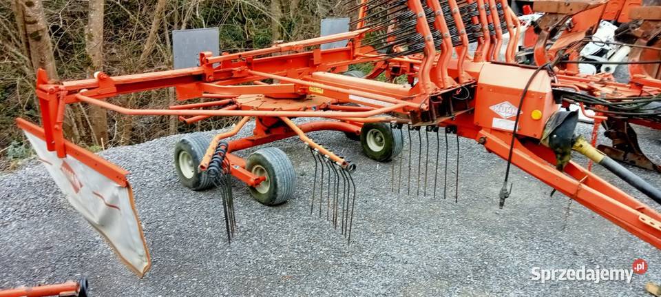 Zgrabiarka kuhn ga4521 ciągana Godzieszów sprzedam