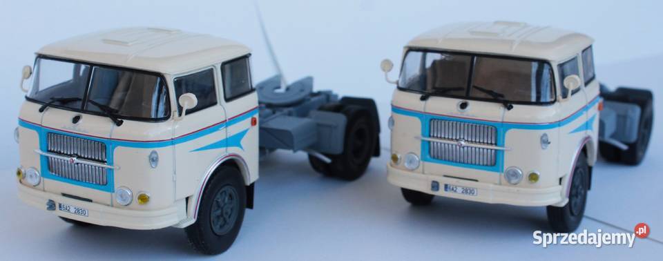 Skoda 706 RTTN plus KarosaNO80 dwa modele Bielsko-Biała