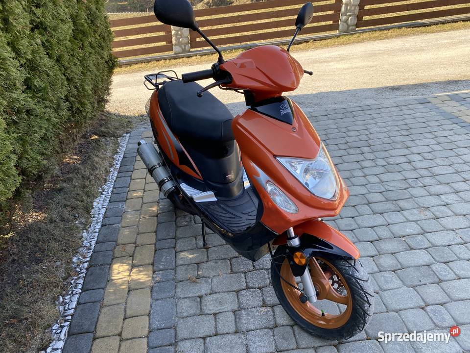 Skuter Motoventus z małym przebiegiemw stanie Ciche