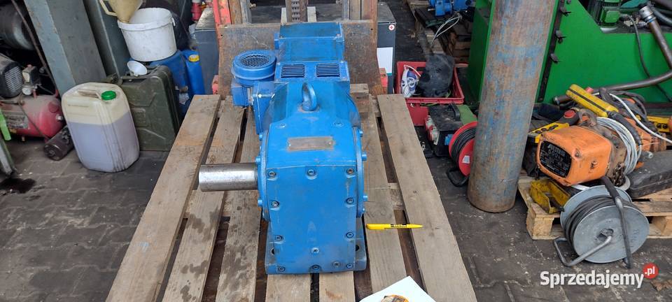 Motoreduktor SEW EURODRIVE typ K86A Jaromierz