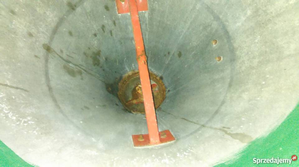 Rozsiewacz nawozu lejek