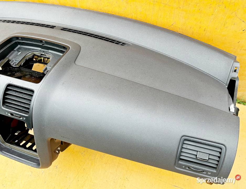 VW GOLF V 5 DESKA ROZDZIELCZA KOKPIT 1K1857181 Radom