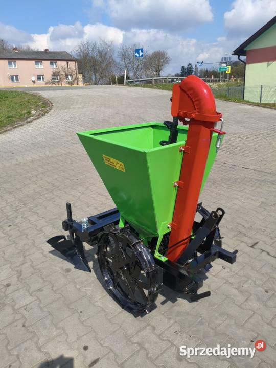 Sadzarki do ziemniaków 1 i 2rzędowe Tomaszów Lubelski sprzedam