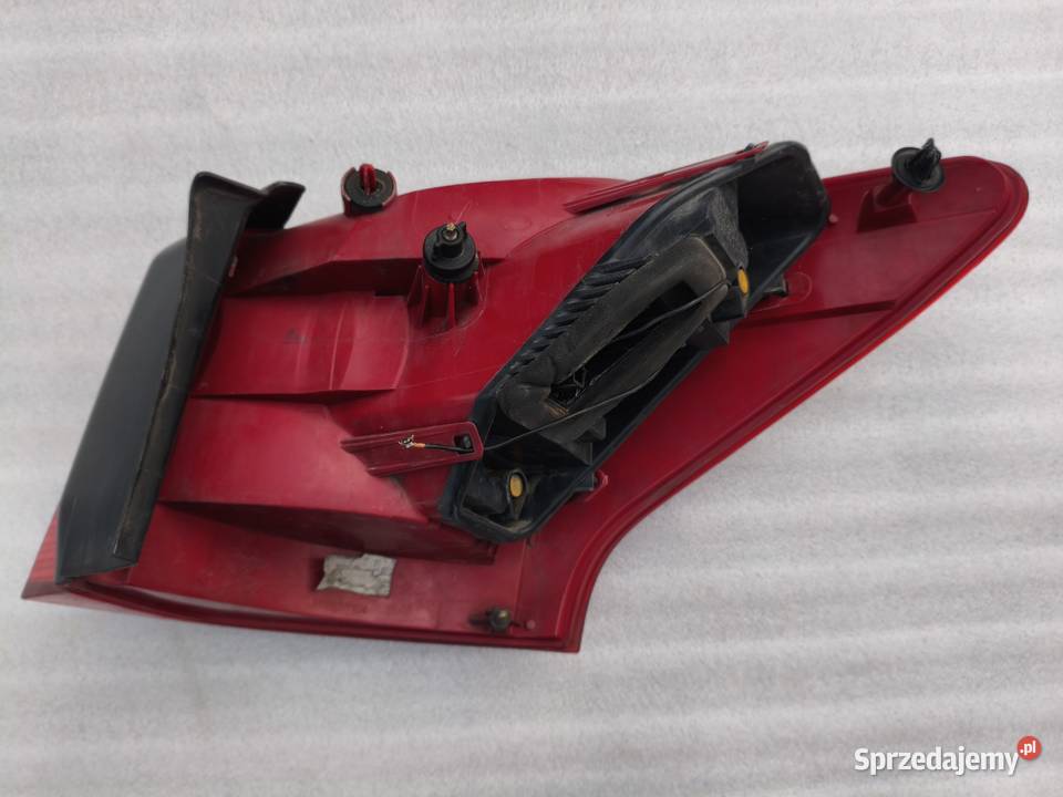 Lampa Lewy Tył Tylna Lewa Peugeot 407 SW Kombi mazowieckie Wyszków