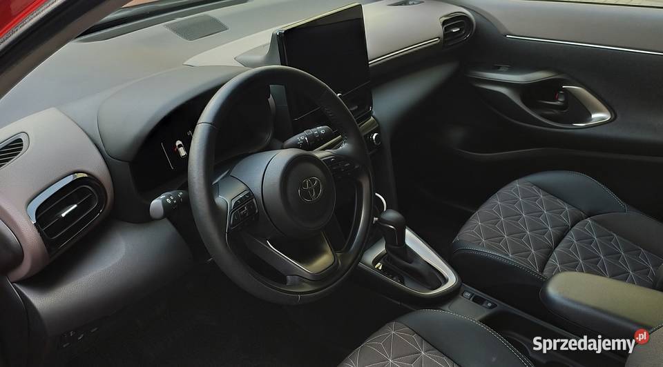 Toyota Yaris Cross Hybryd automat 130 1500 3 hybryda wielkopolskie Gniezno