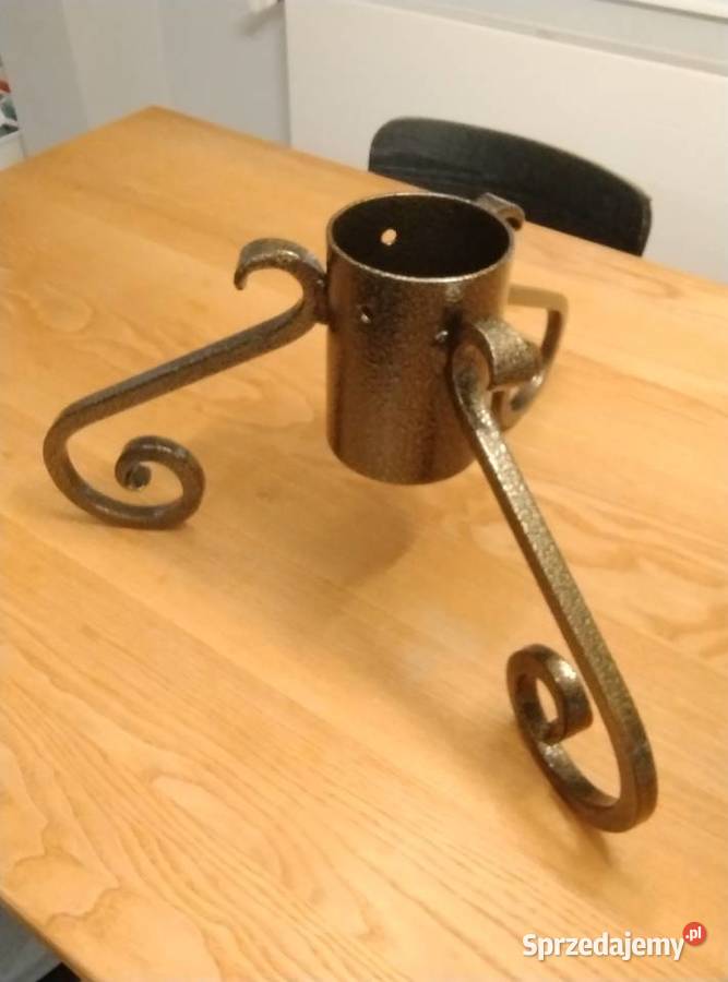 Stojak choinkowy kuty klasyczny złoty Racibórz