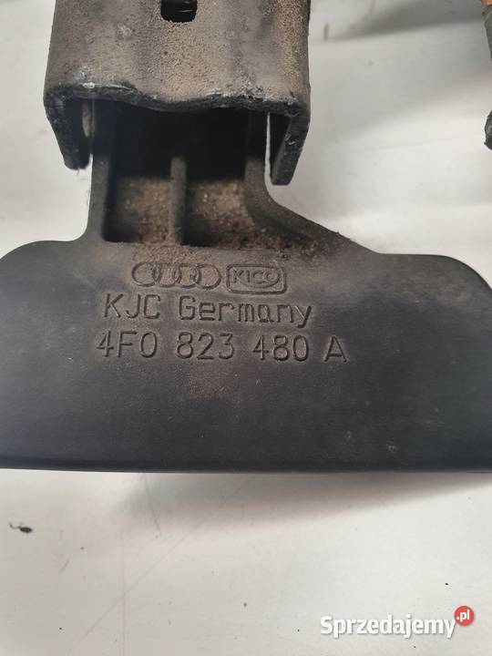 ZAMEK MASKI RYGIEL AUDI A6 C6 4F0823480A Przystajń