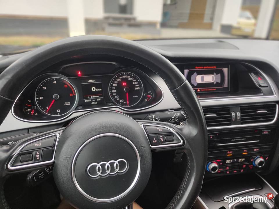 Audi A4 B8 Avant 20 TDI 177 SLINE BiXenon BONAVI isofix Falejówka