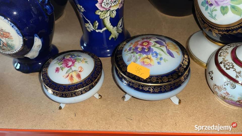 Puzderko z kobaltem Dygnowane Porcelana i szkło pomorskie Gdańsk