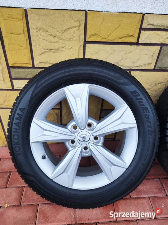 Komplet kół zimowych Toyota OE 21560R17 Yokohama Samochodowe Tarnów