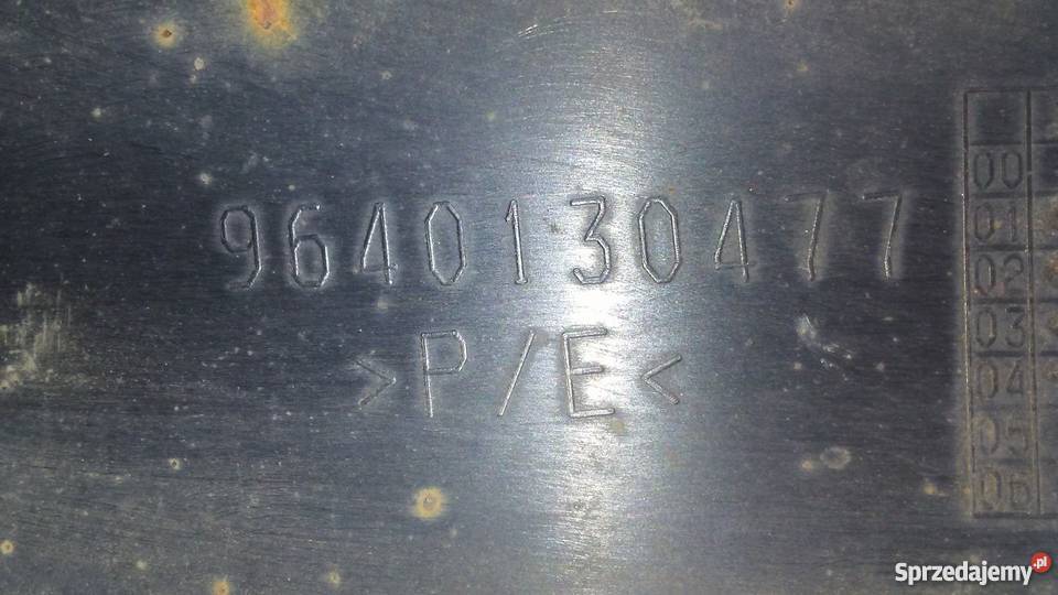 listwa dolna dokładka zderzaka tył kombi Citroen zderzaki