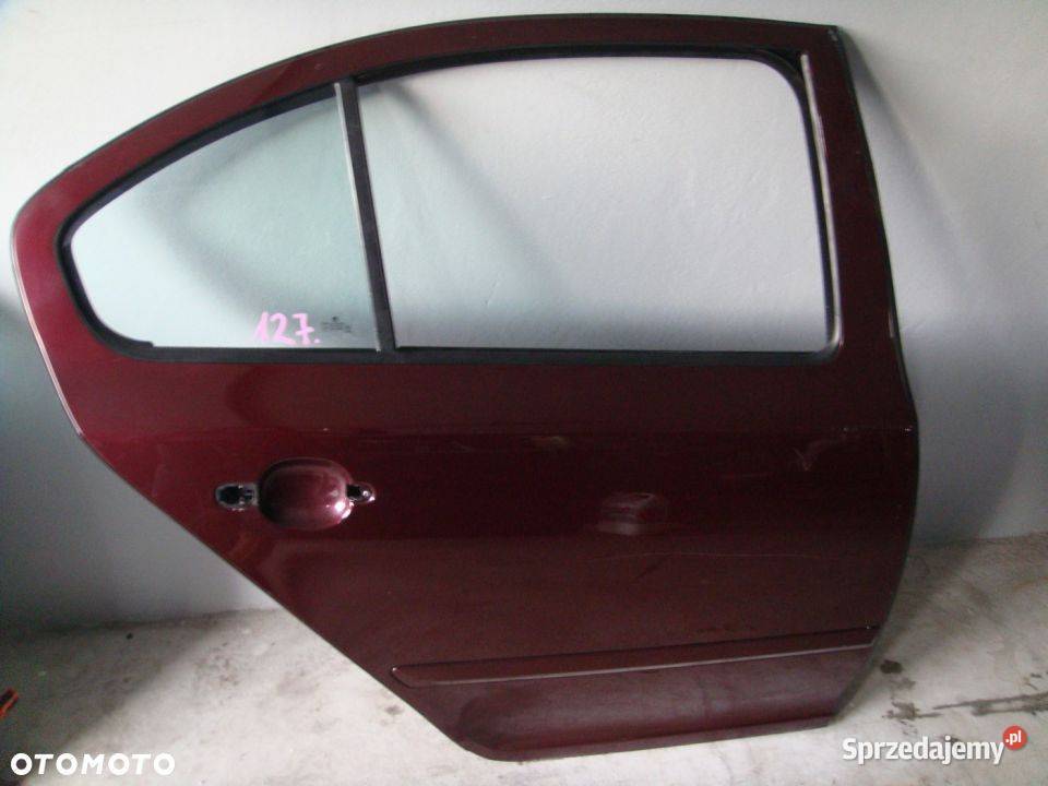 DRZWI PRAWY TYŁ TYLNE SKODA OCTAVIA II HB 2009 osobowe Włoszczowa