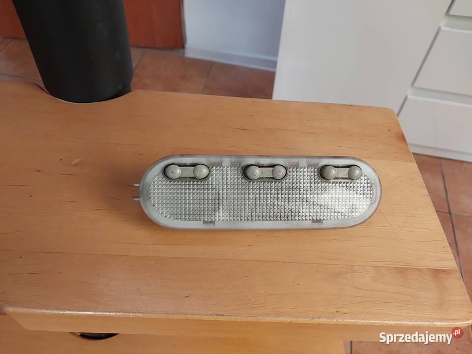 Lampka podsufitowa Renault Megane II Motoryzacja Szczecin