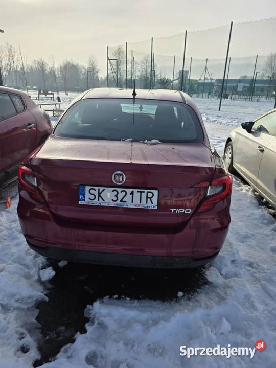 Fiat Tipo 14 benzyna 95 2018r Bezwypadkowy Chrzanów sprzedam