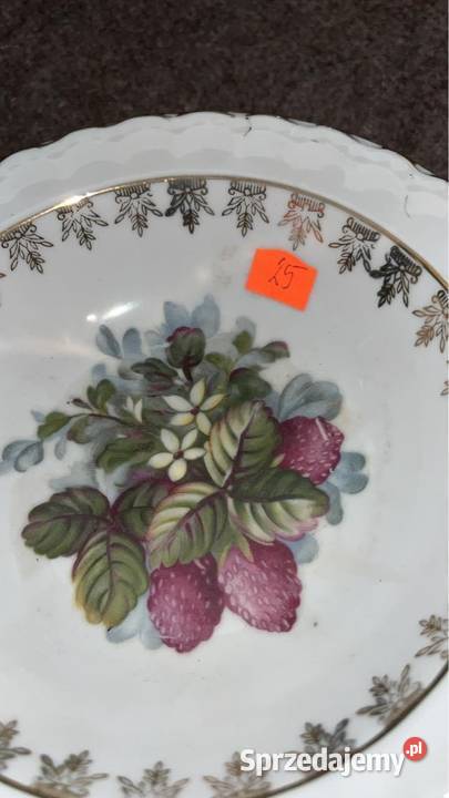 Miseczka z truskawkami