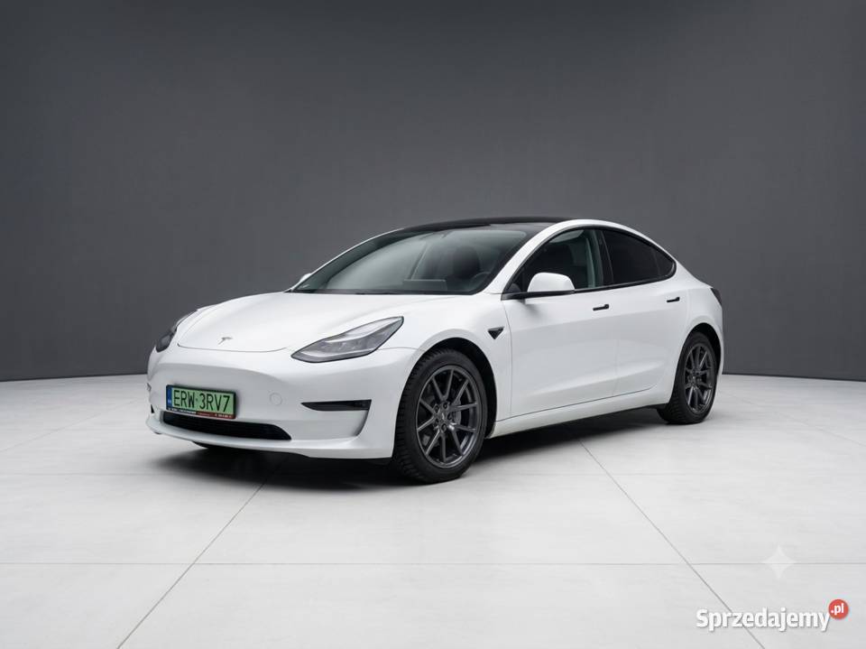 TESLA MODEL 3 SR FV Auto z UE 325KM Rawa Mazowiecka