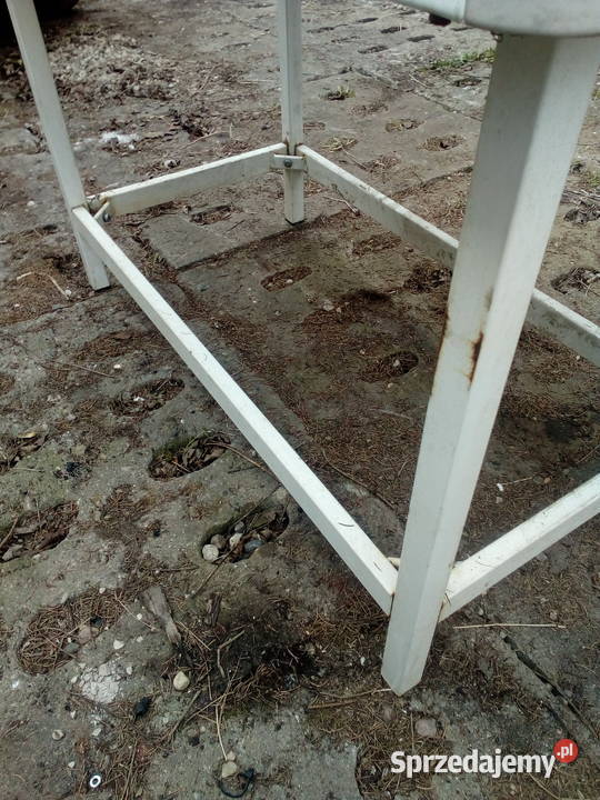 Stolik kosz wystawowy promocyjny z siatką Koszalin