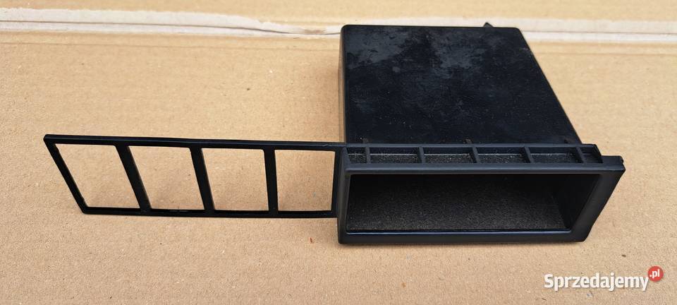 Półka wewnętrzna panel środkowy 893941561B Audi Luzino