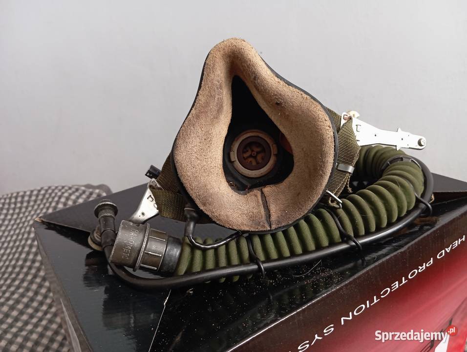 Hełm lotniczy Zsh5 z maską tlenową 34 mig21 Militaria Gdańsk sprzedam