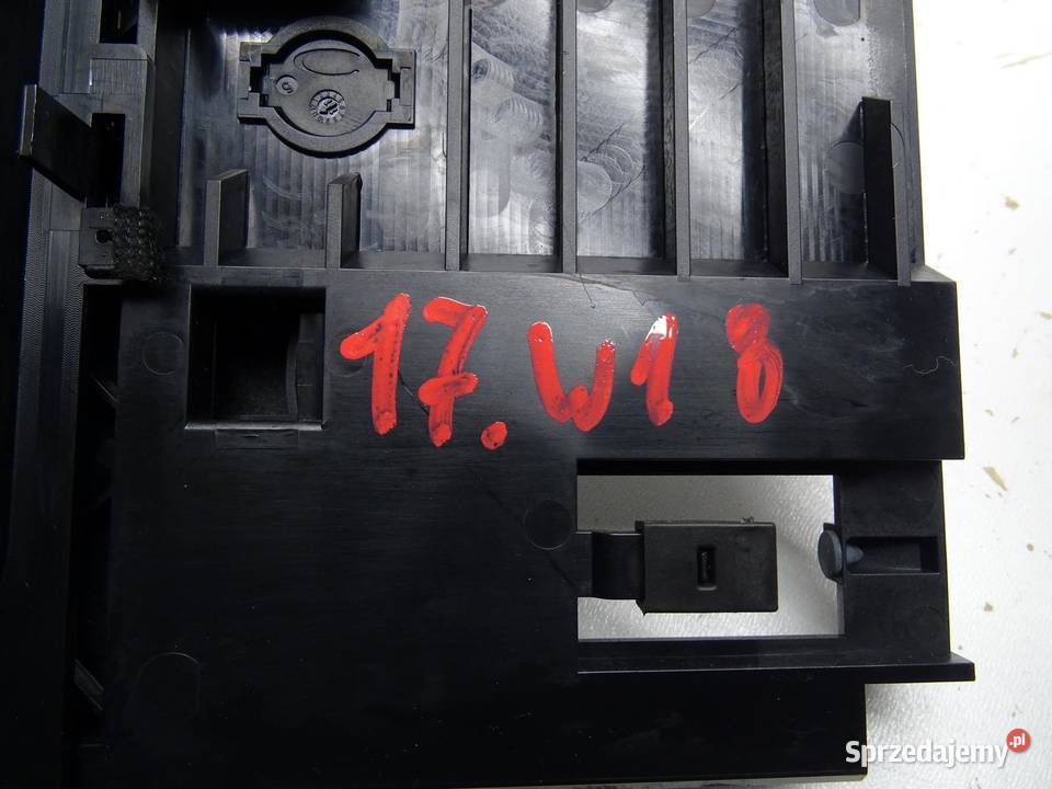 LISTWA DEKOR DRZWI PRZÓD TYŁ POPIELNICZKA osobowe sprzedam