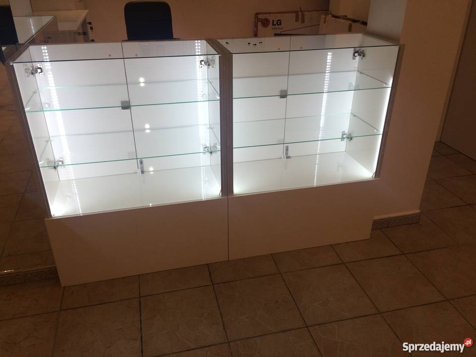 Meble sklepowe gabloty regały Łódź sprzedam