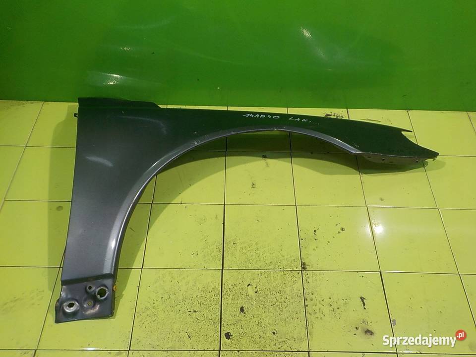 VOLVO V70 III 24 D5 08r KOMBI blotnik prawy Suków sprzedam