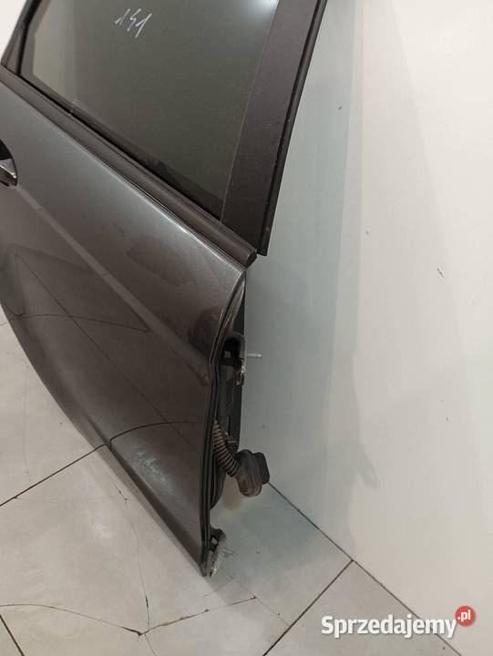 DRZWI PRAWE TYŁ QF Ford Fiesta Mk7 20082016 osobowe Drzwi